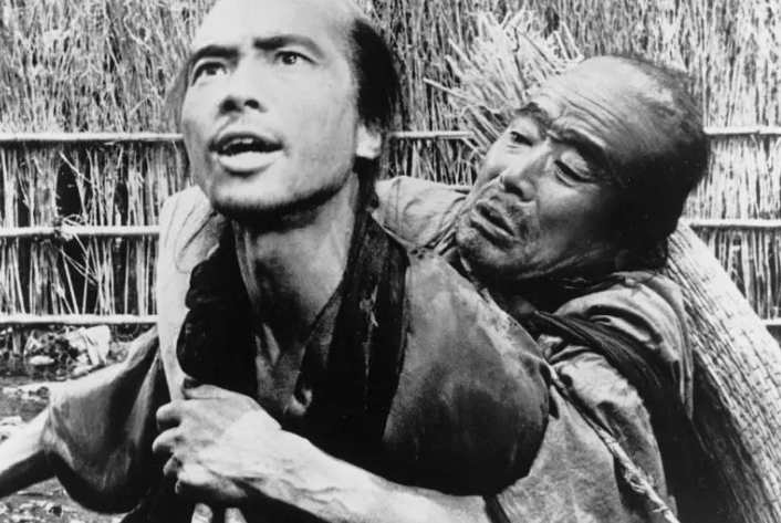 《七武士》武士的理想主义精神以及农民的享乐主义思维