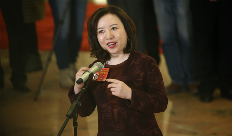 刘月宁委员:培养外国籍专家,让中国音乐更好地走出去