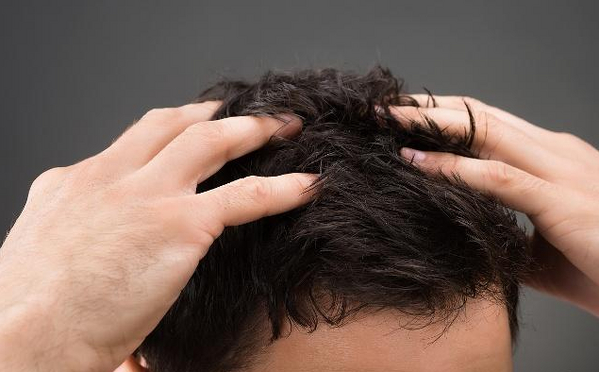 洗头时放1粒"阿司匹林"头发会怎样?这2个效果可能出乎你意料!