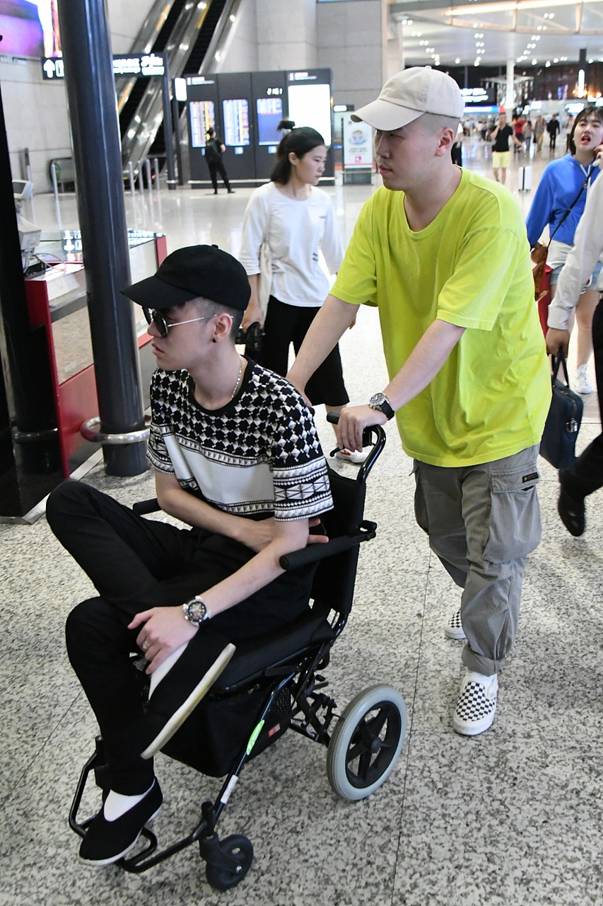 张云雷,江湖人称"辫哥",并非偶然.