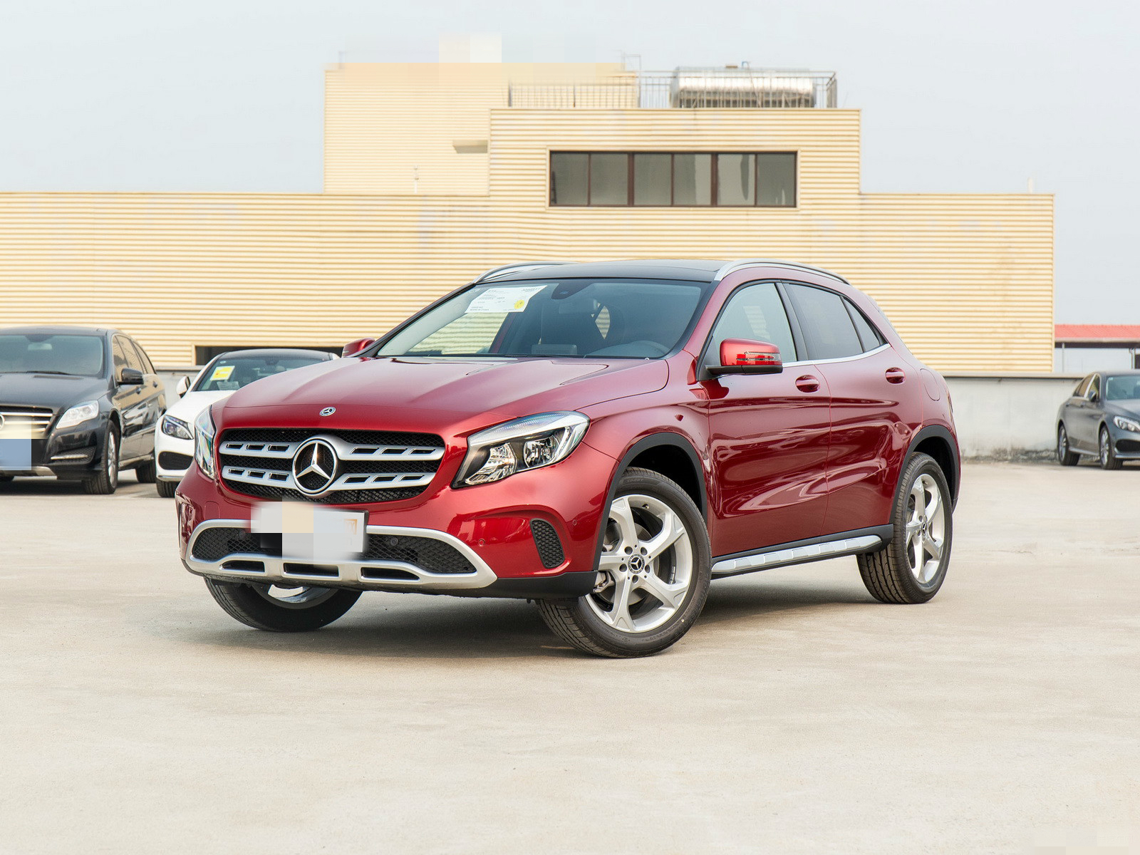 奔驰gla的欣赏与图解