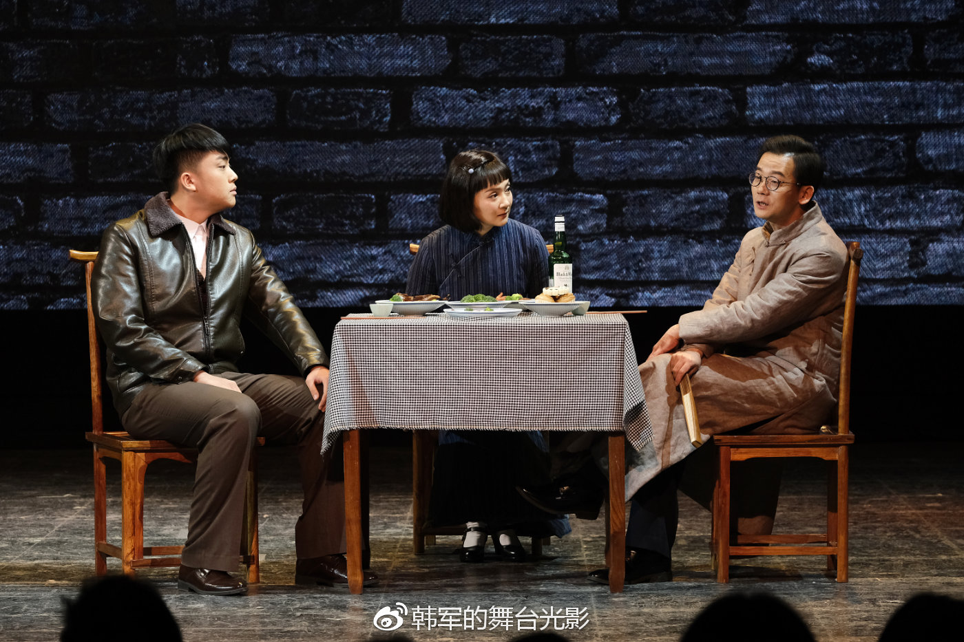 话剧《青春之歌》今日起在隆福剧院开演(剧照)