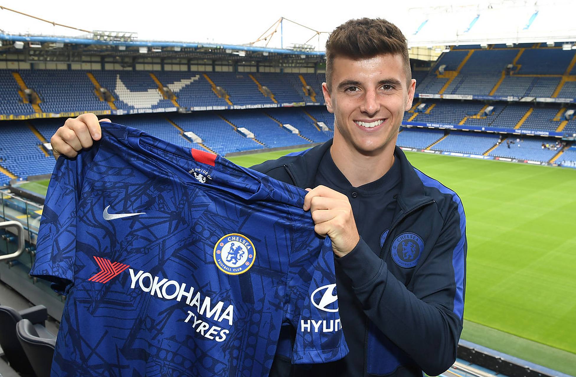 ai体育视野# 7月05日 芒特在自己的ins账号上告别切尔西.