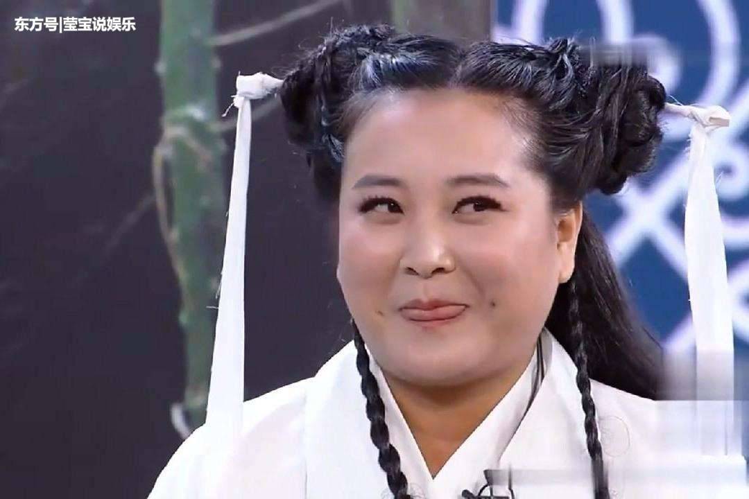 我想大家都看过一部电视剧《神雕侠侣》里面小龙女的清纯形象简直是