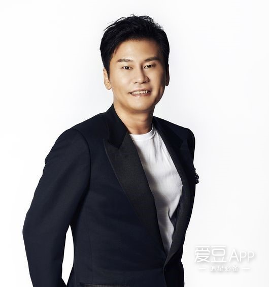 [星闻]杨贤硕:"举办男子组合出道节目《yg宝石盒》,11月16日首播"