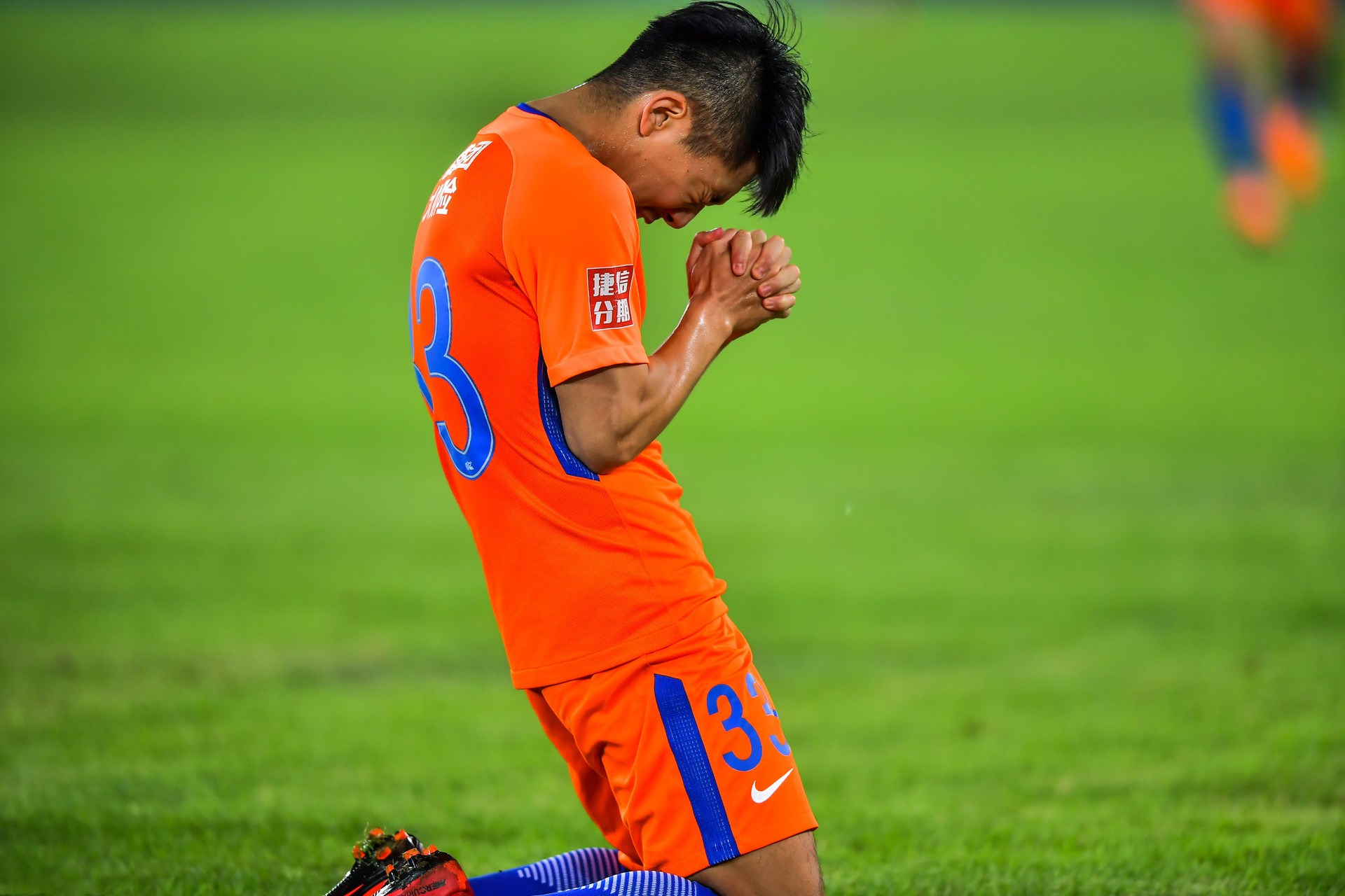 金敬道迎来26岁生日,在鲁能已经成为核心,亚洲杯或许可以有他