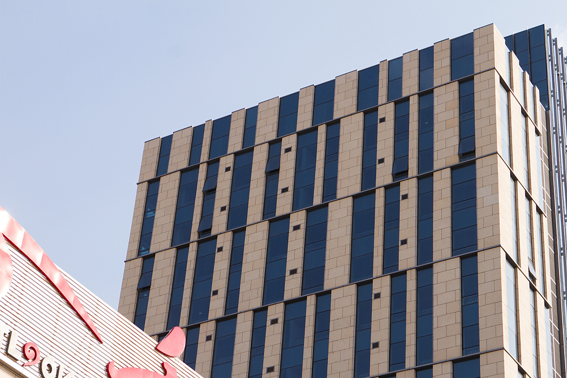 石材幕墙维修加固,技术精湛,安全保障!