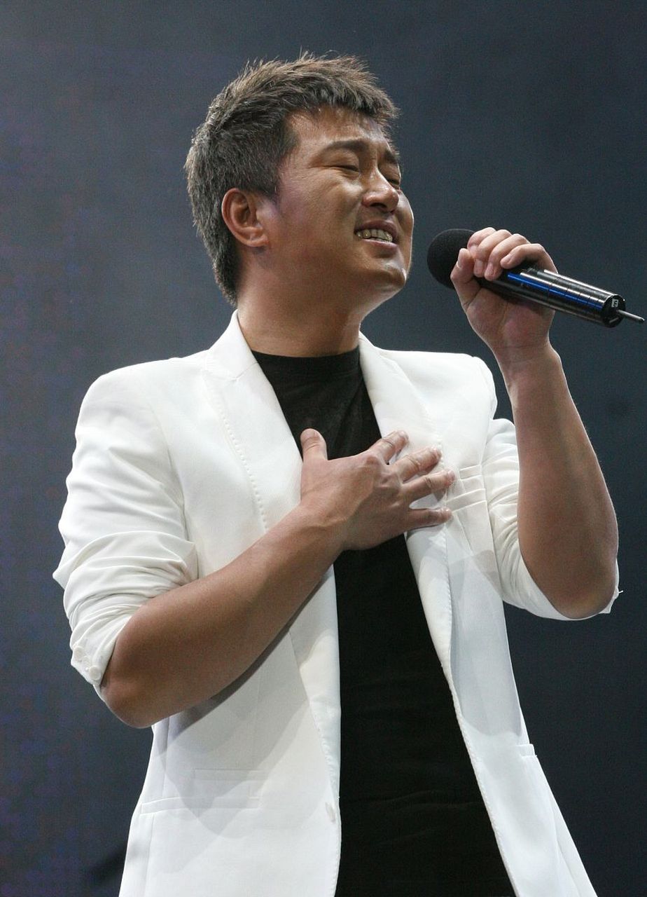 姜涛香港歌手图片