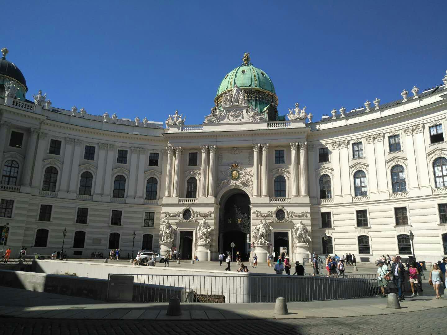 三个大学的调剂信息,有211院校哦