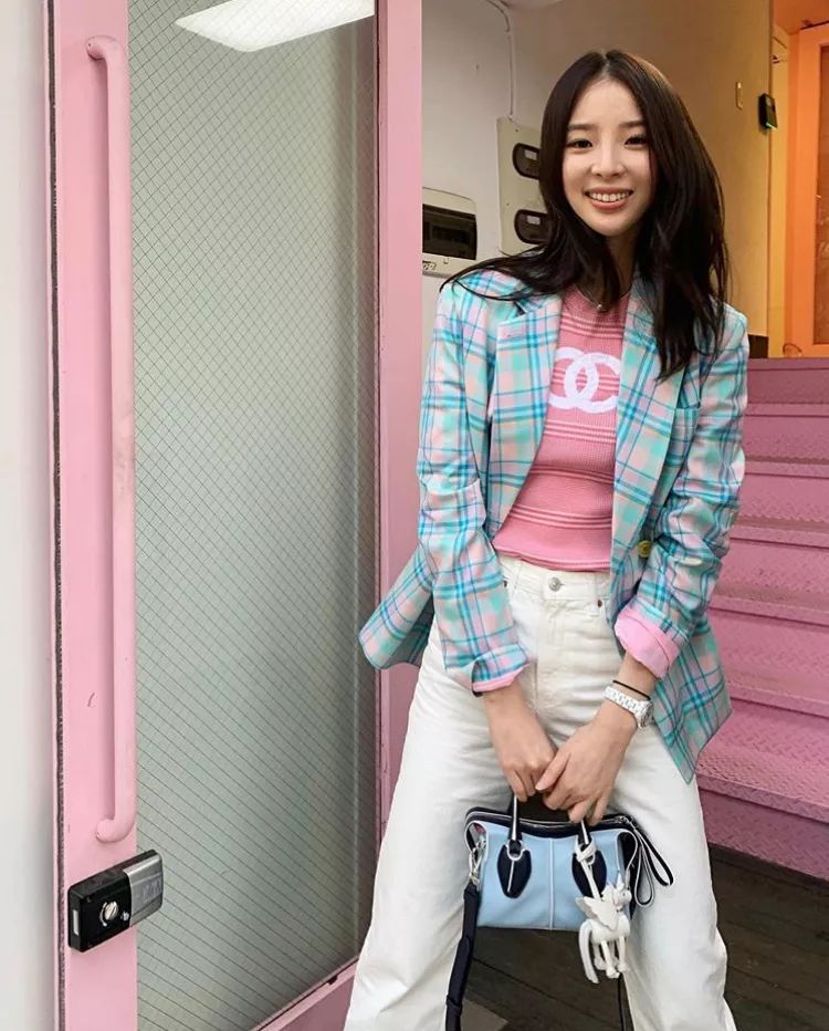 时尚博主搭配就是用来参考的,韩国模特irene kim的换季穿搭范本