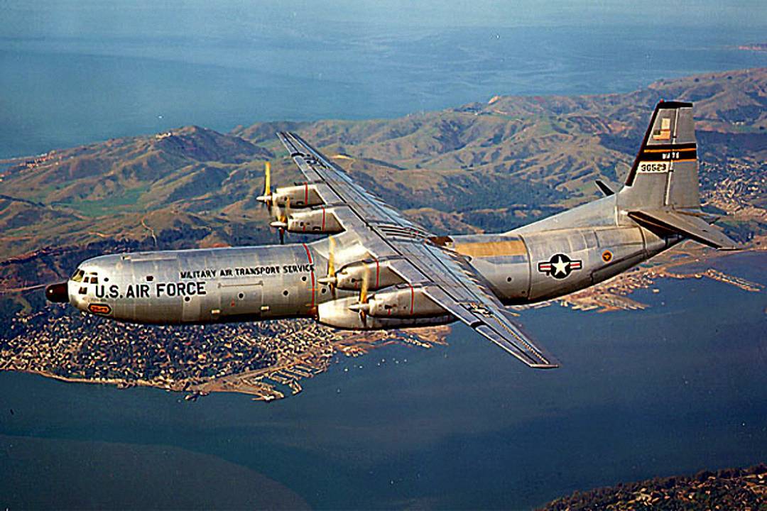图——隶属于美国空军的c-133运输机