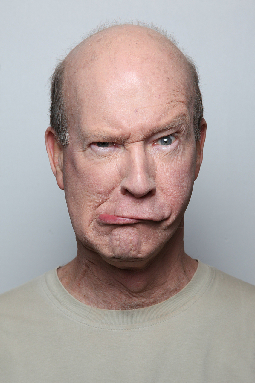 42岁男子面瘫恢复后,长期吃便利店饭团,医生:3个关键疏忽了