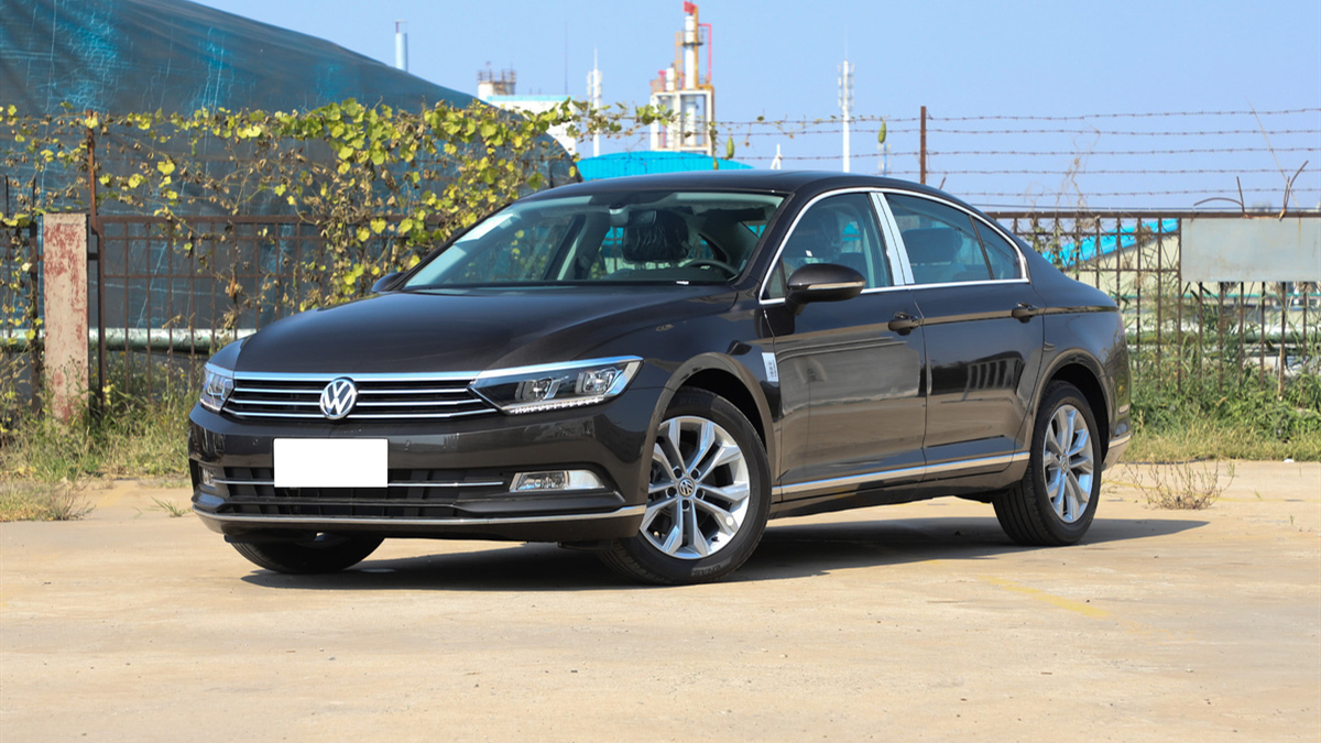 23万喜提大众迈腾,开了三个月,车主表示:喜欢也接受它的缺点!