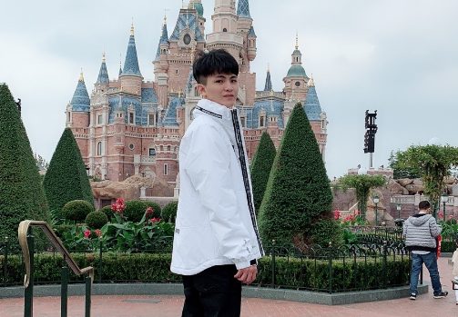 王者荣耀:虎牙六尾巅峰赛撞车各大主播,狙击技术依然很出色!