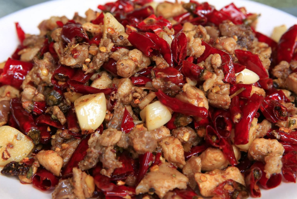 自贡鲜锅兔,鲜香麻辣各种滋味都有,非常刺激的味觉体验