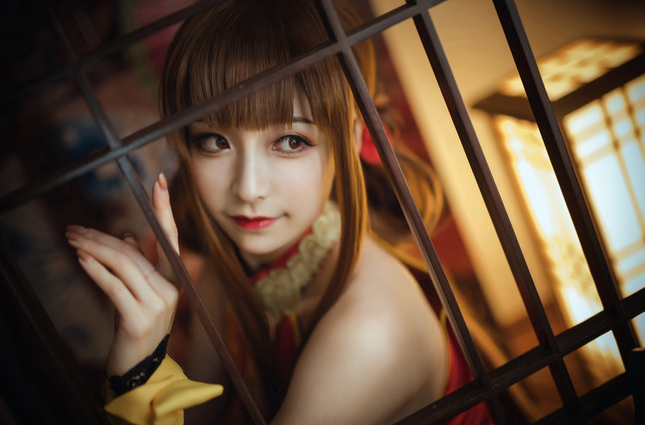 《少女前线》dsr50红牡丹cos,你是否能判断出我是天使还是恶魔