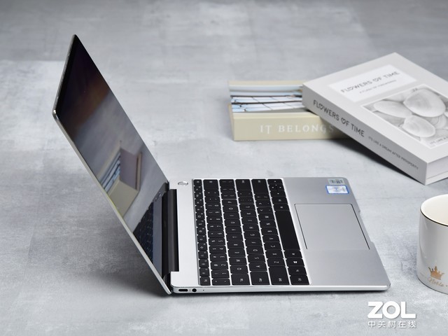 硬件升级配触控屏 华为matebook 13全方位评测