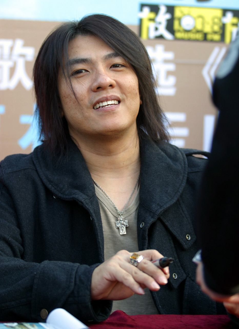 2023年#阿杜再次回归歌坛,他的音乐依旧温暖人心!