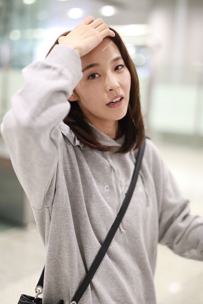 现在的女生可以自己挣钱了,可人一旦没有了生存危