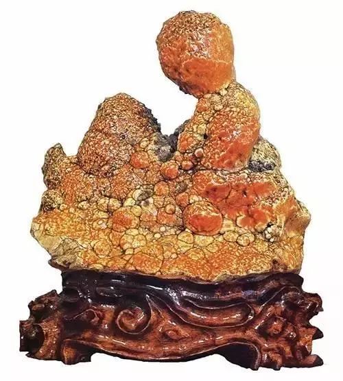 在新疆这10种石头一定要留意!最贵一块价值8000万!