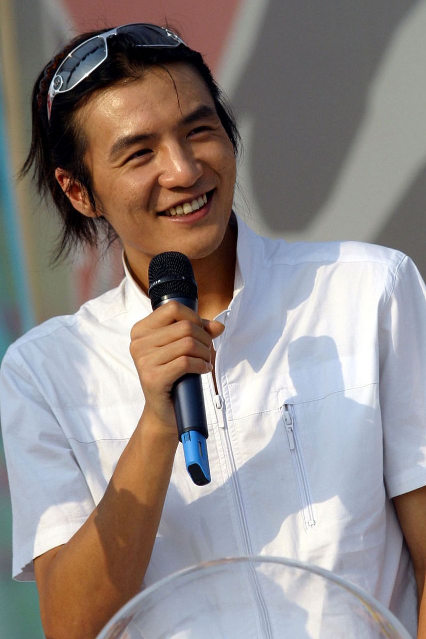 朴树# #朴树发文报平安# 歌手朴树发文报平安:活过来好几天了!