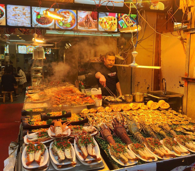 旅游美食街盘点"品尝宝岛风味"厦门中山路步行街