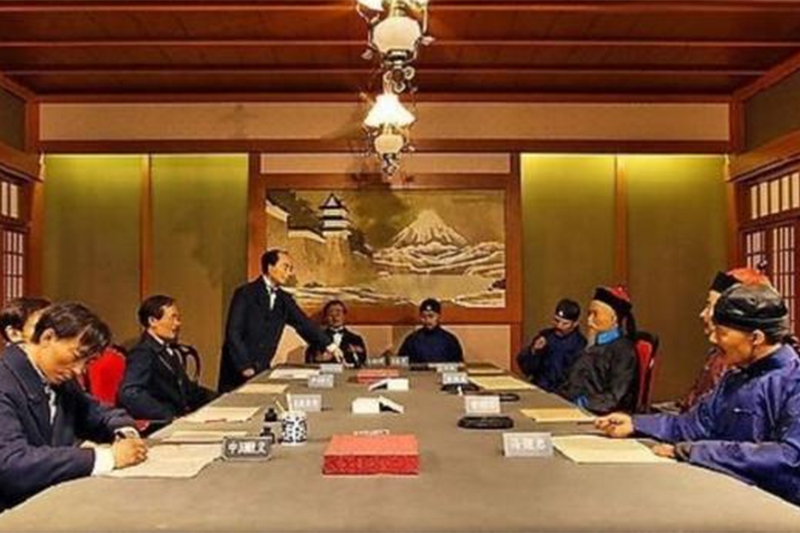 大清朝签订的不平等条约中,这个是唯一有利的,在外国极为风光