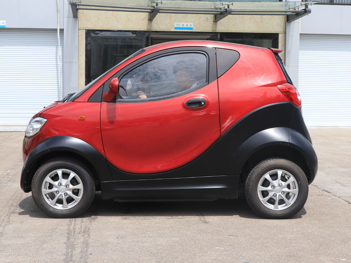 全球鹰k12汽车照片鉴美,外形优美大气,符合大众的审美!