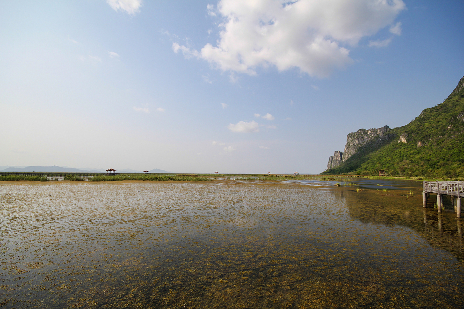 说到山西的圣天湖,可真是让我印象深刻!