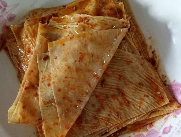 童年大辣片,自制只需要"3步",鲜香麻辣,好吃到流口水!