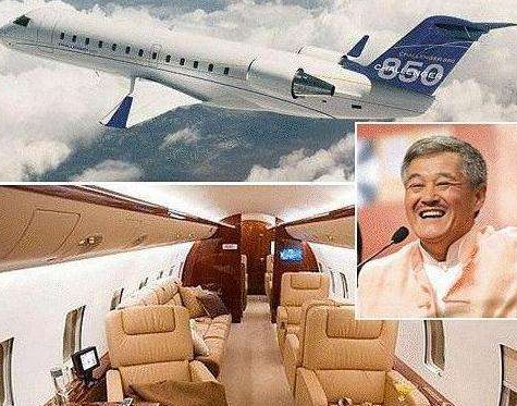 赵本山私人飞机上的空姐,身材好颜值高,要求苛刻年薪却超20万