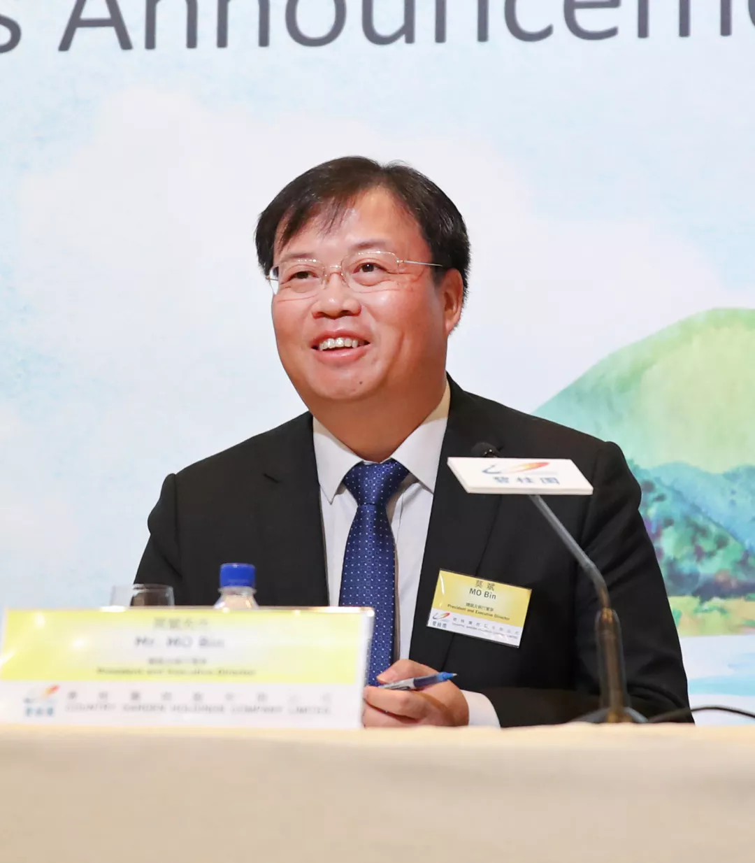 集团总裁莫斌