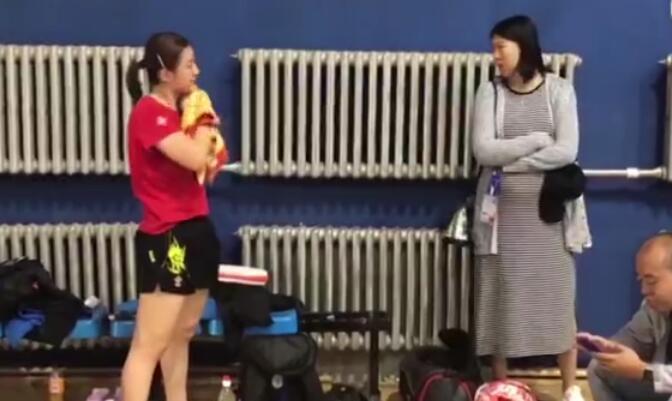 乒乓女神李晓霞孕味十足,网友盼清水美人的宝宝与马龙儿子组双打