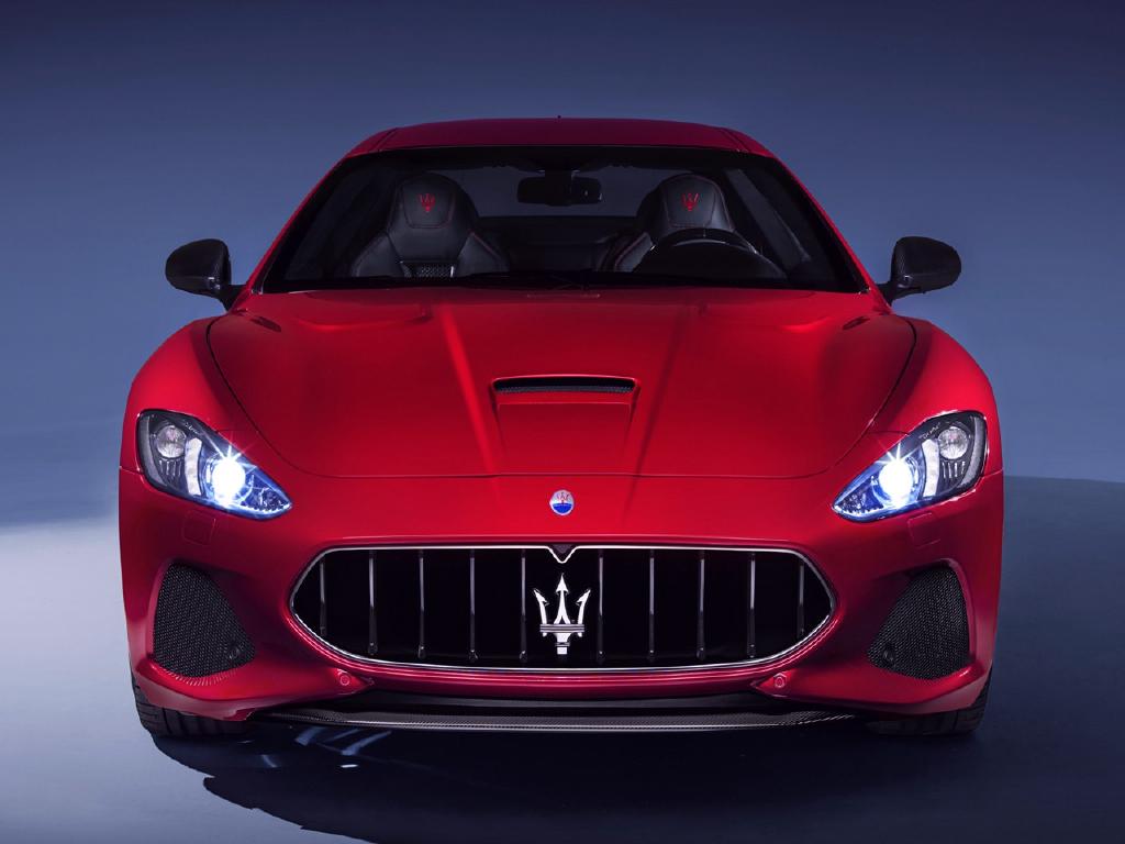 granturismo超赞的外观,整体大方,大气稳重,而且耐看,有款有形,不失