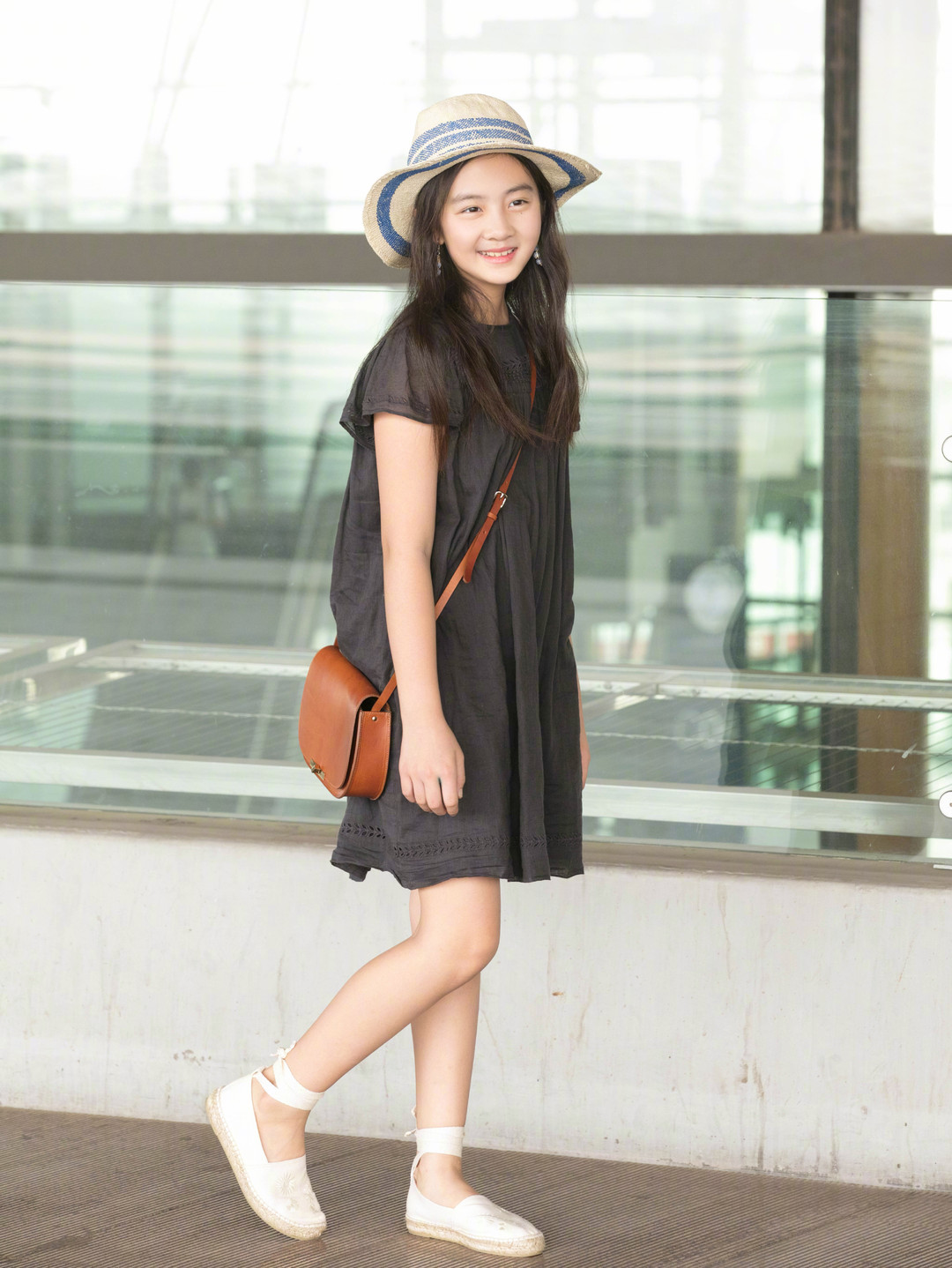 黄磊晒多多做的饼干,造型多样有寓意,却有两块饼干看不懂