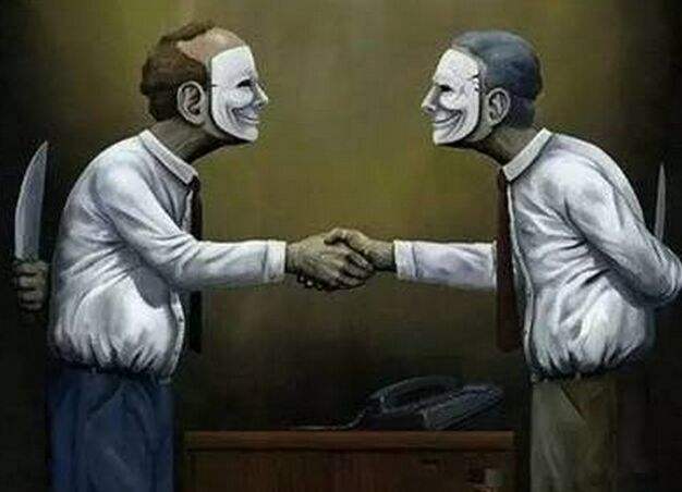 这几个特征的人,面善心恶表里不一,坚决不能交往!