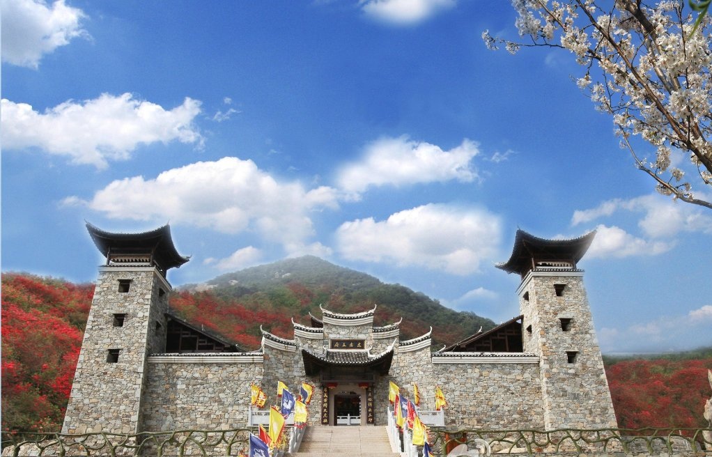 武汉锦里沟,甘孜亚丁风景区……细数那些氧气充足的旅游景点