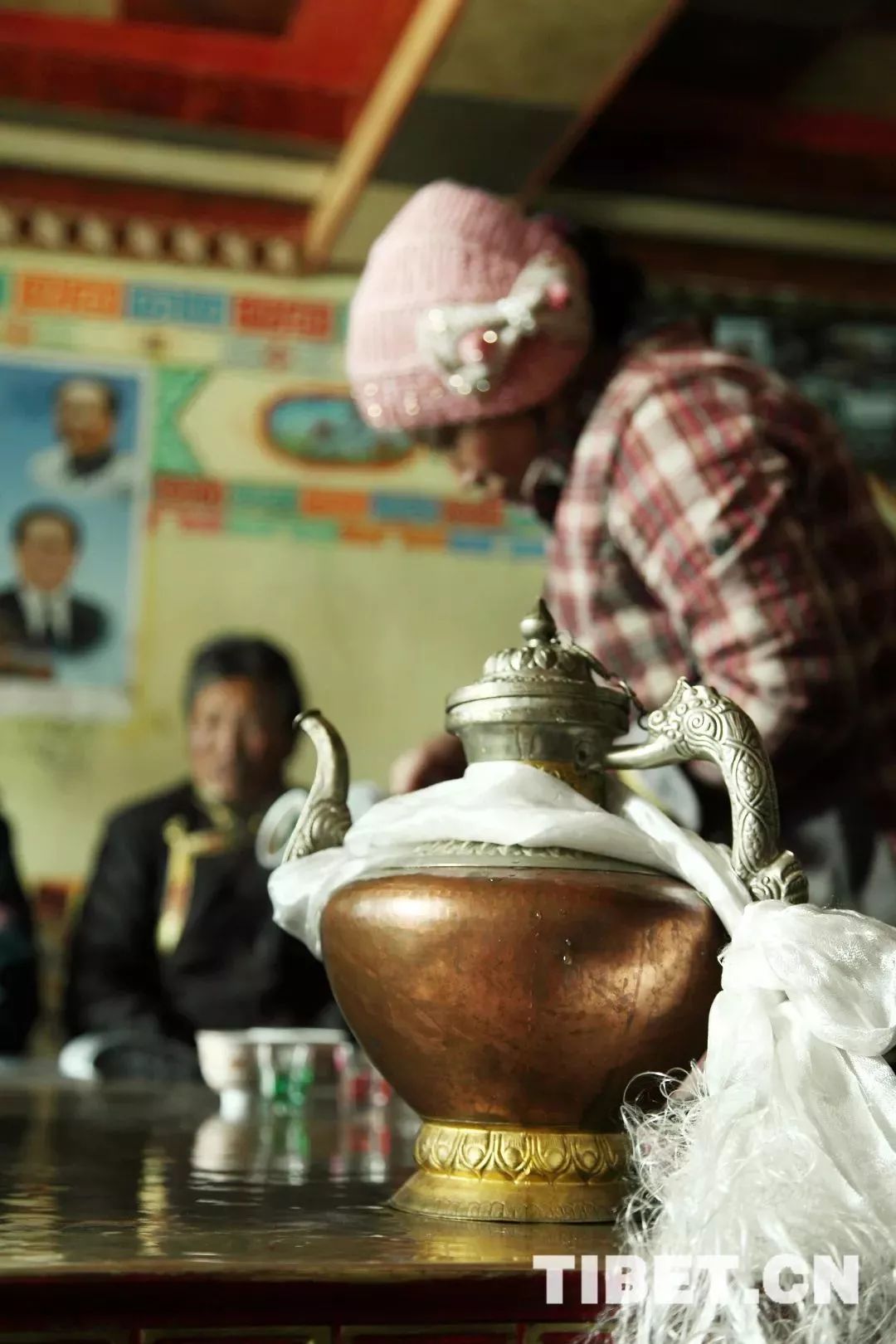 听,见雪域 树上茶,湖里盐—藏族饮茶习俗