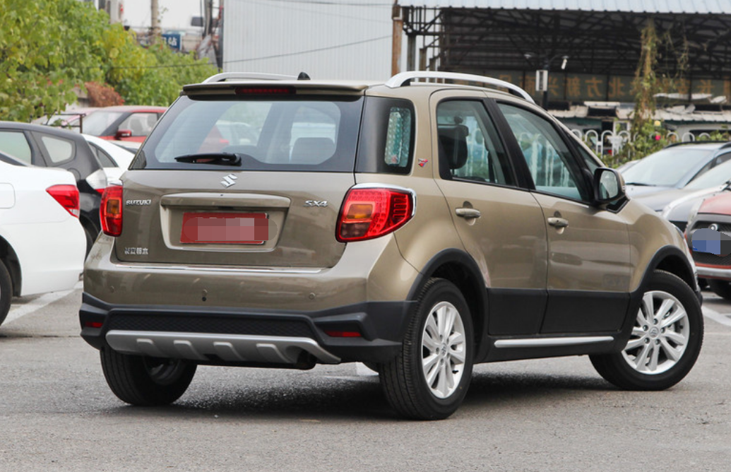 长安铃木天语sx4造型饱满,力量感十足,越看越心动