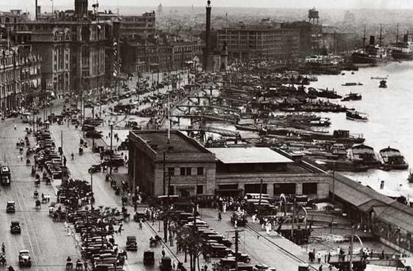 中国老照片:80年代的城市,回不了的过去!