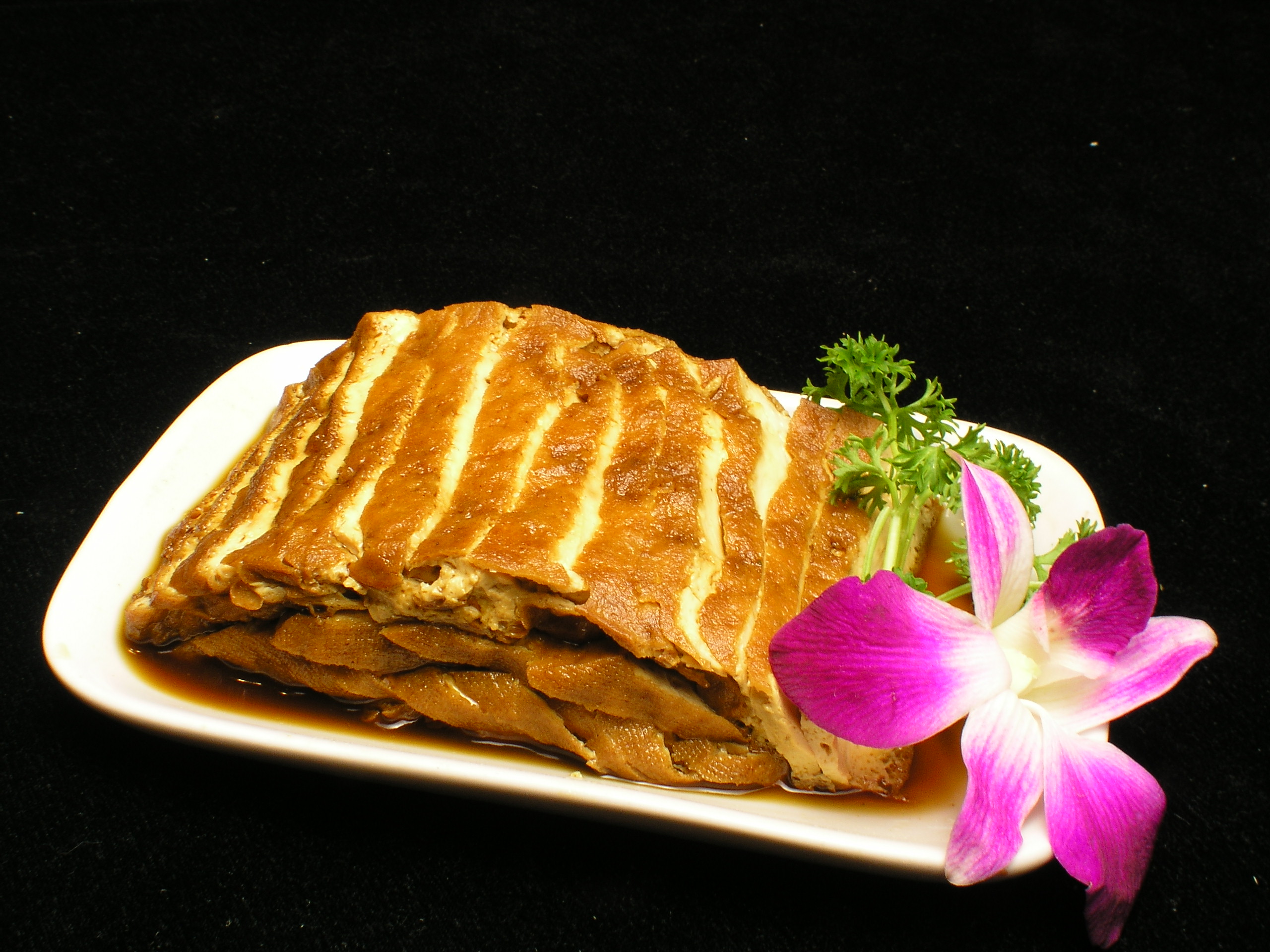 每日推荐六道菜:六道好吃下饭的经典卤菜