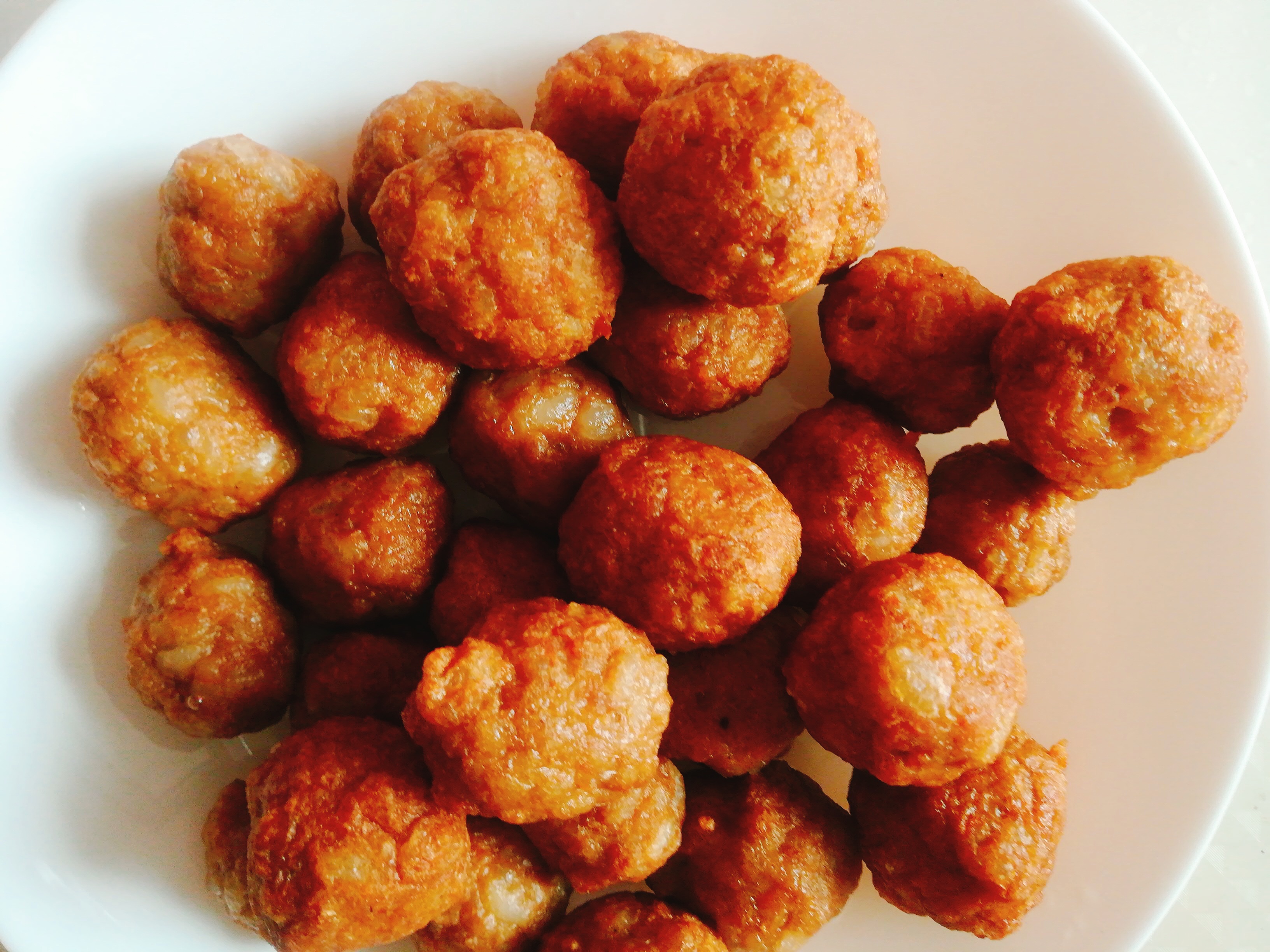 炸肉丸要好吃,记得不要直接下锅,加半碗它,外酥内软特别香