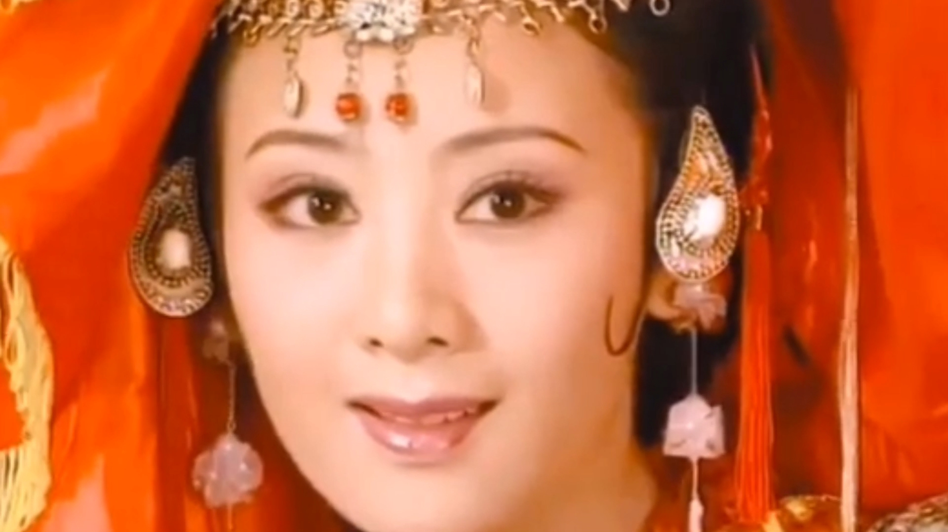 上错花轿嫁对郎片头曲《巧解姻缘天作合》这是