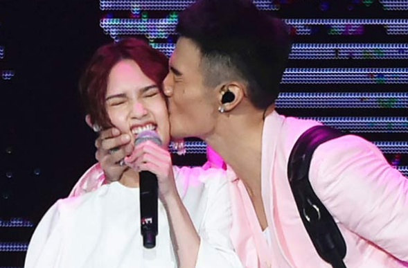 杨丞琳邱泽了解一下!恋爱8个月见面10次,怨恨15年终于"破冰"