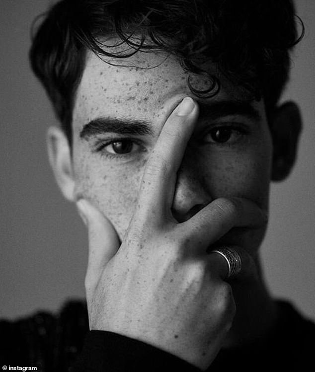 卡梅伦·博伊斯不幸去世,蜘蛛侠致以悼词,赞达亚主持仪式