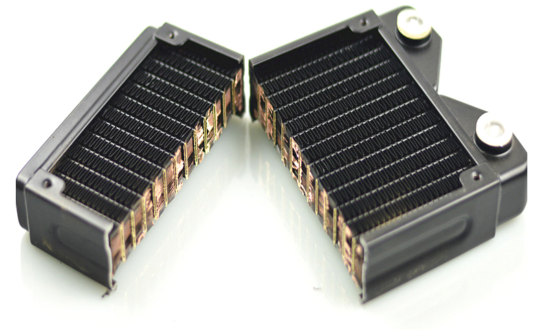 分析铜水冷排所带来的水冷液变色问题