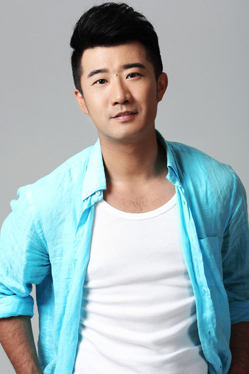 《风筝》中他为了郑耀先自杀,戏外和柳云龙还合作过这两部戏