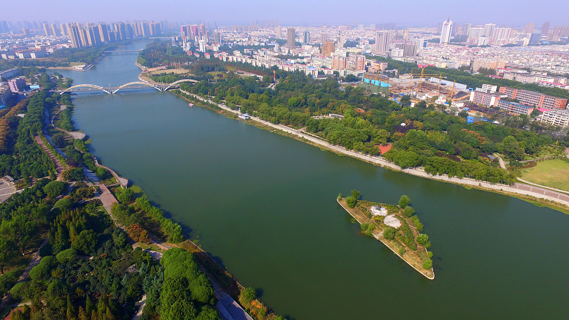 你看漯河风景这么美,快点行动起来,宣传漯河美景,迎接五湖四海的朋友