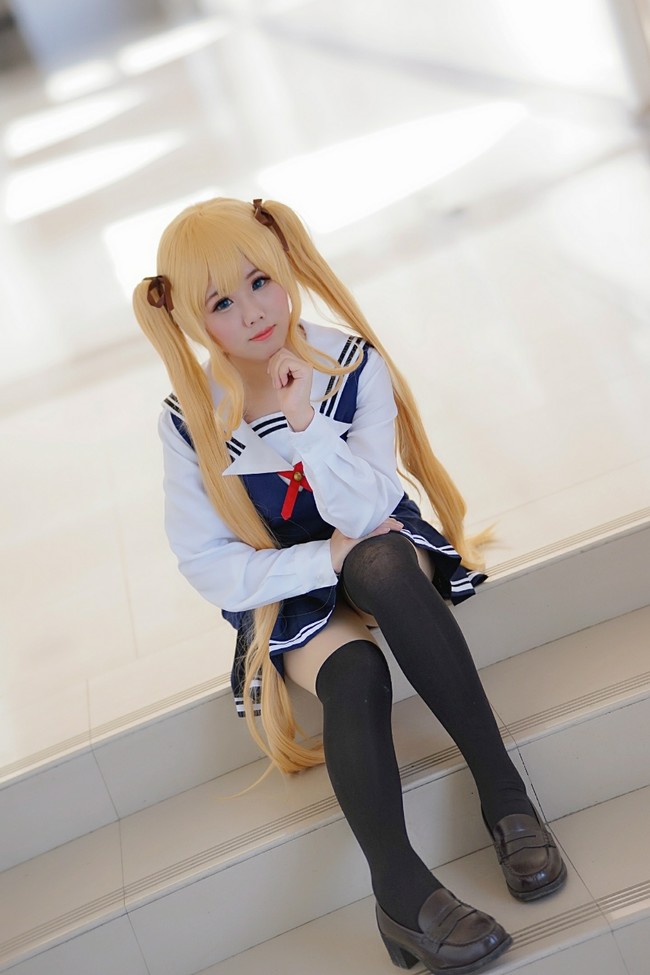 路人女主的养成方法英梨梨cos,双马尾少女的黑丝美腿好漂亮