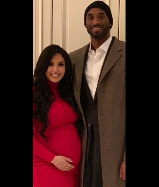 科比-布莱恩特妻子瓦妮莎发布情人节甜蜜合照